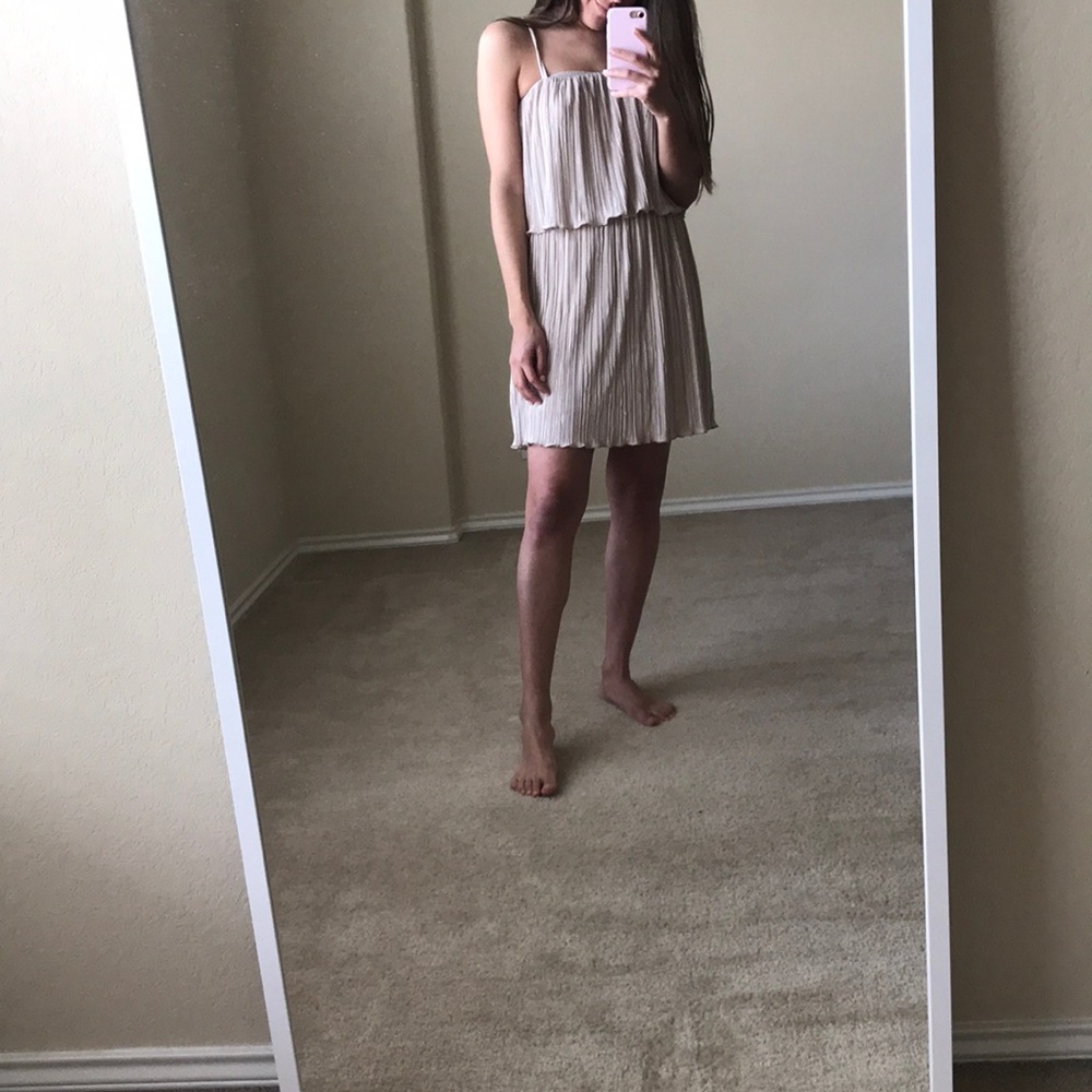 Forever 21 Dress - Picture 2 of 5